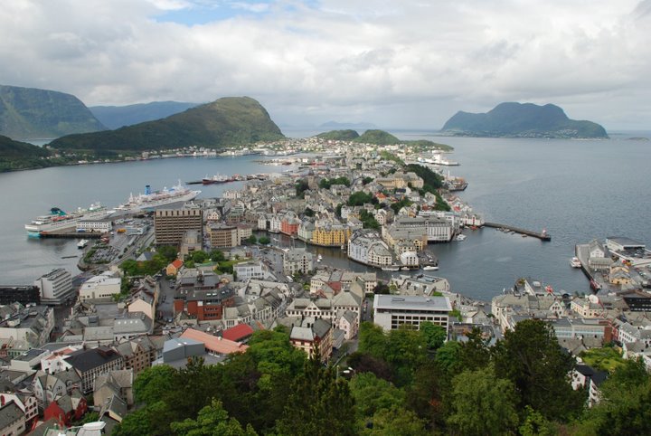 AALESUND CRUCEROS FIORDOS NORUEGA NORWEGIAN FJORDS